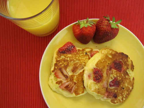 Cakey Strawberry Buttermilk Pancakes Damn Delicious