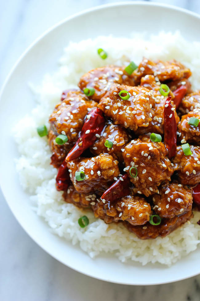 Lighter General Tso's Chicken - Một phiên bản nướng nhẹ hơn, được làm bằng một nửa calo.  Và nó thậm chí còn ngon hơn bản gốc!