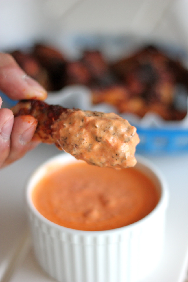 Baked Brown Sugar Chicken Wings with Roasted Red Pepper Cream Sauce - Amazingly crisp, baked wings served with a creamy dipping sauce!