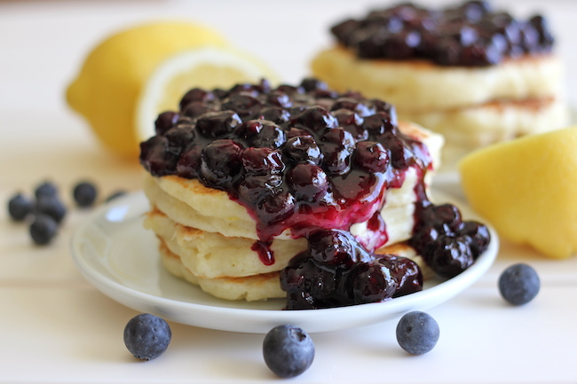 Lemon Ricotta Pancakes with Blueberry Sauce - Oh-so-light and fluffy pancakes made with 5-min homemade blueberry sauce. So much better than eating out!