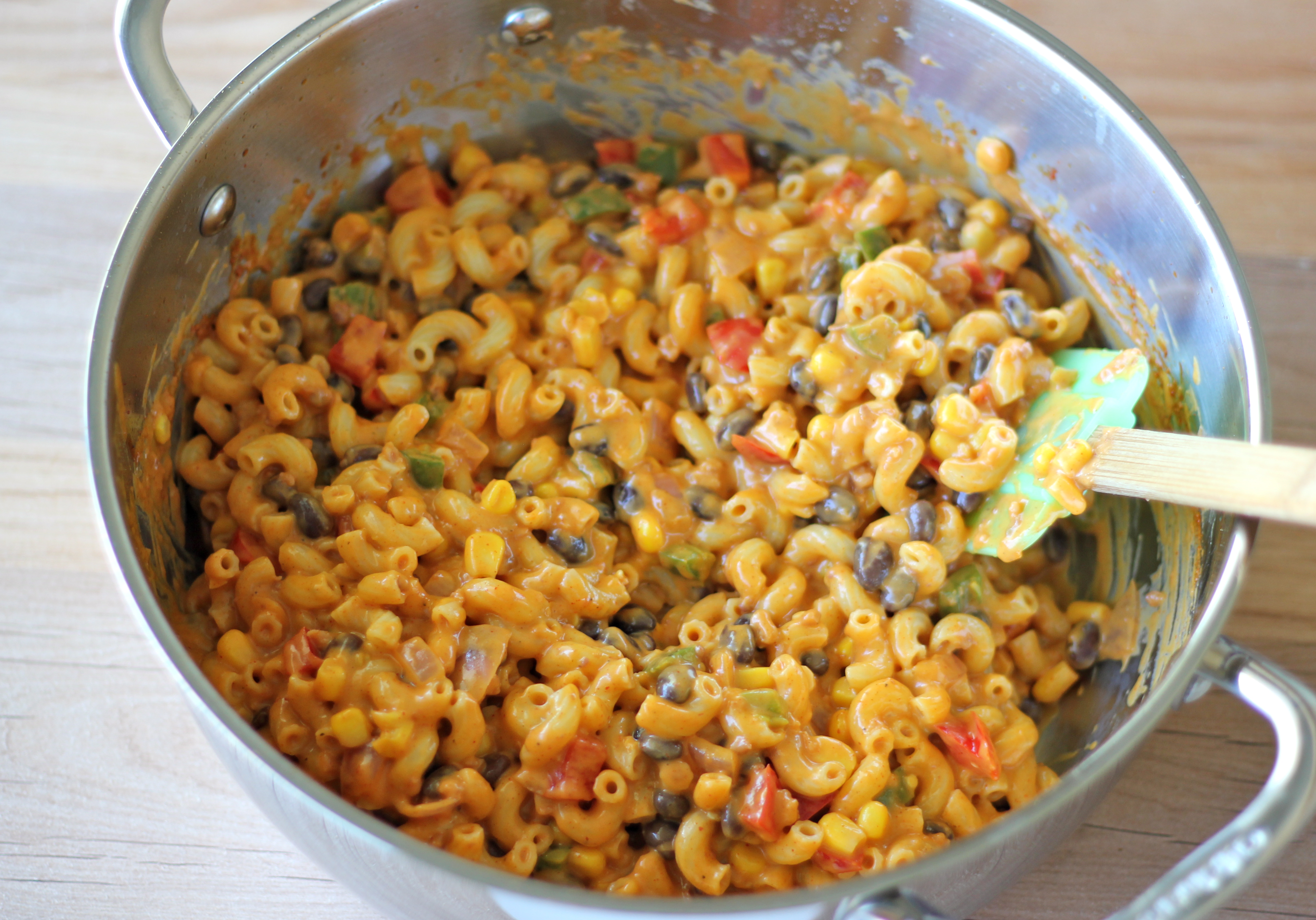 Chorizo Mac and Cheese - Damn Delicious