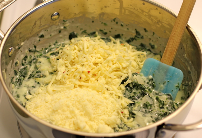 Slow Cooker Spinach and Artichoke Dip - Damn Delicious