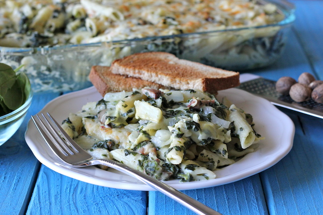 Slow Cooker Spinach and Artichoke Dip - Damn Delicious