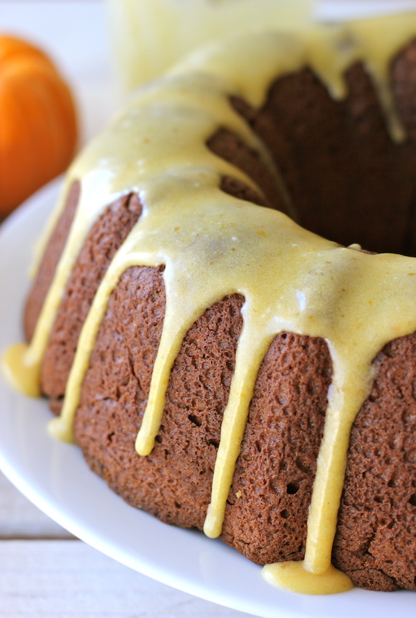 Pumpkin Bundt Cake with Pumpkin Glaze - A perfect fall cake that you'll want to make it all year long!