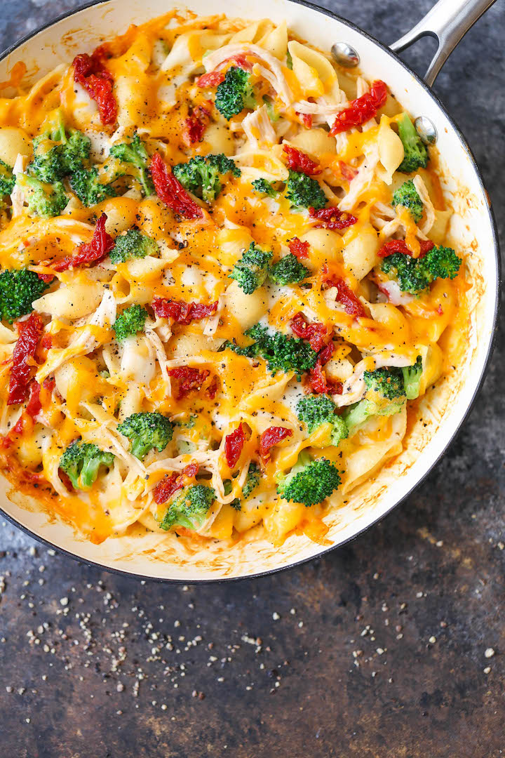 Broccoli Chicken Mac And Cheese - Damn Delicious