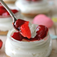 Individual Strawberry Cream Pie