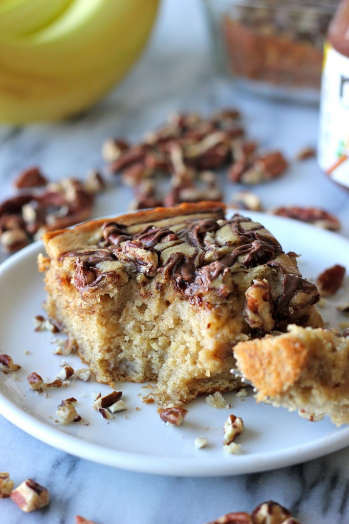 Banana, Pecan and Nutella Swirled Snack Cake - An irresistible banana snack cake loaded with Nutella and pecans!