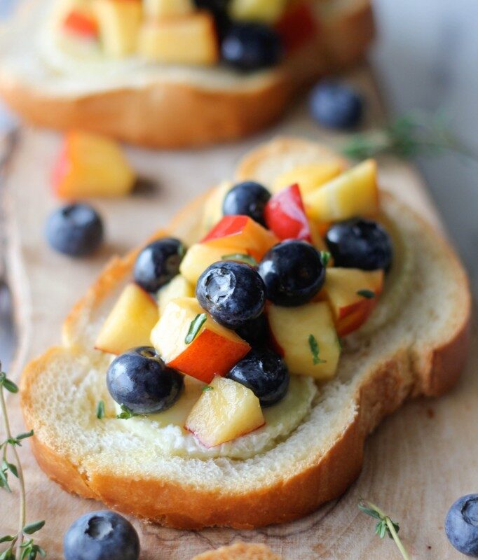 Goat Cheese Crostini with Blueberry and Peach Thyme Salsa