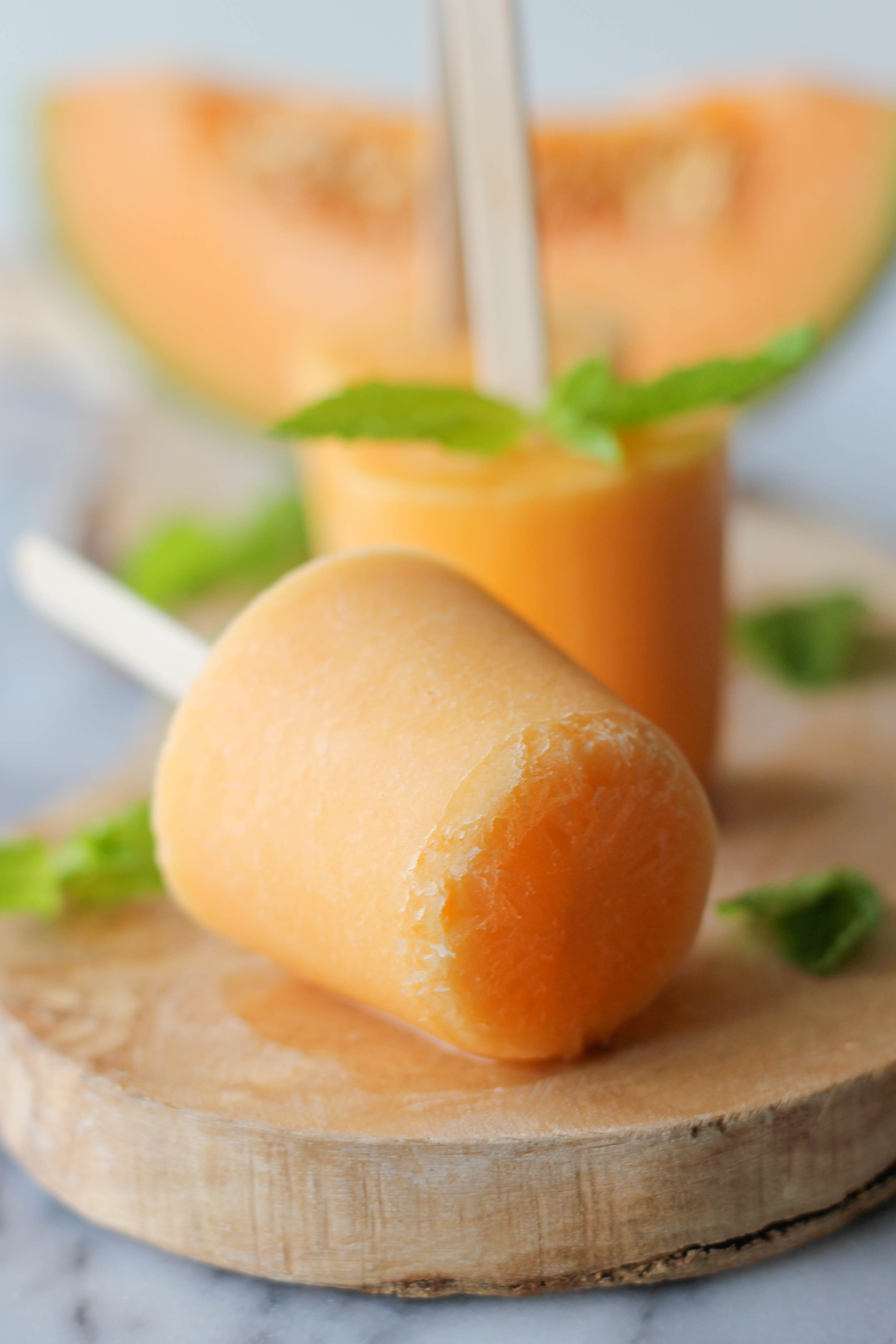 Easy Cantaloupe Popsicles - 2 Ways!