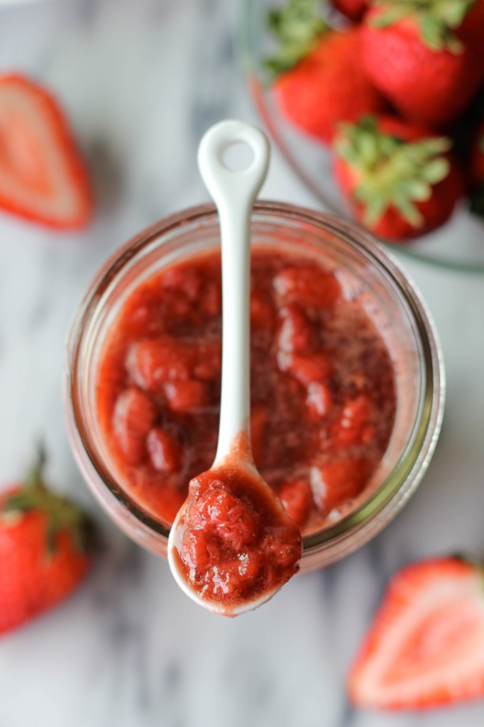 Strawberry Balsamic Jam - A thick and sweet strawberry jam with a tangy balsamic kick - perfect for your morning toast!