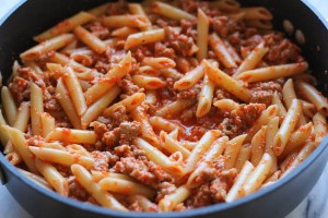 Red Pepper Pasta Bake - Damn Delicious