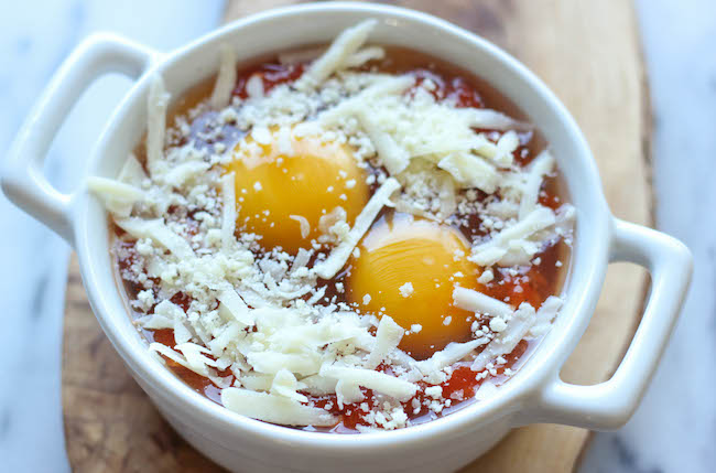 Italian Baked Eggs - You’ll never believe that these marinara cheesy baked eggs can be made in just 10 minutes for a complete breakfast!