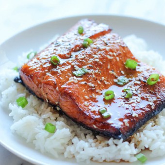 Sesame Ginger Salmon - Damn Delicious