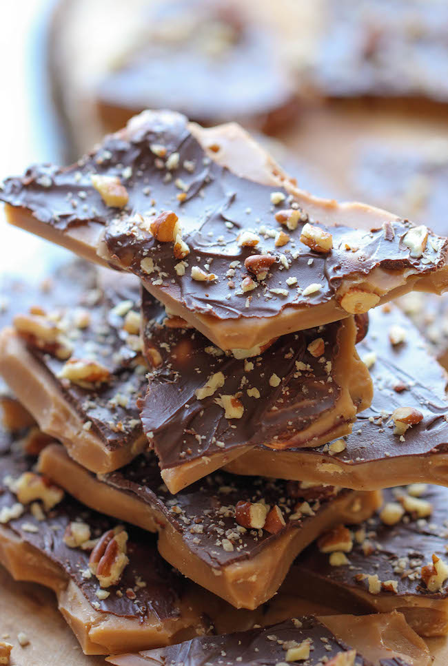 Easy Homemade Toffee - An unbelievably easy, no-fuss, homemade toffee recipe. So addictive, you won't want to share!