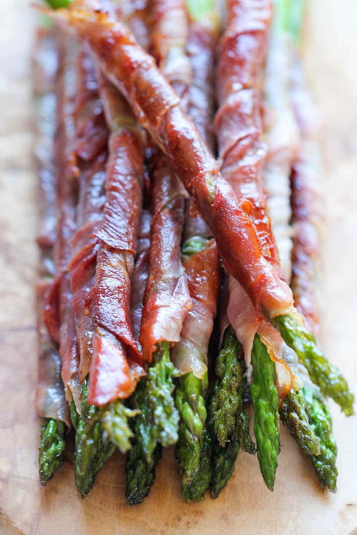 7 Easy Prosciutto Recipes Worth Sharing - Prosciutto Wrapped Asparagus