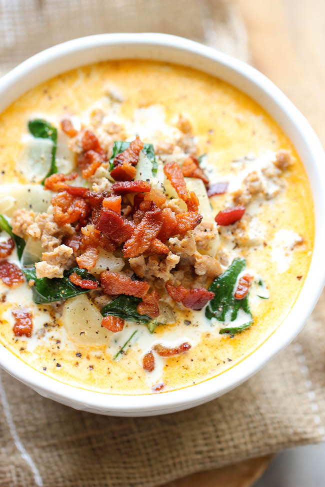 Olive Garden Zuppa Toscana Copycat Recipe - This copycat recipe is so easy to make and tastes a million times better than the original!