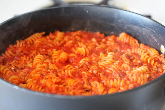 One Pot Baked Ziti - An incredibly easy, no-fuss baked ziti - even the pasta gets cooked right in the pan!