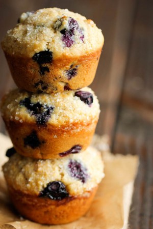 Blueberry Vanilla Muffins - Damn Delicious