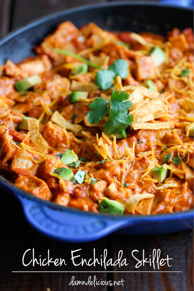 Chicken Enchilada Skillet - An easy, no-fuss, 30 min cheesy skillet dish that the whole family will love!