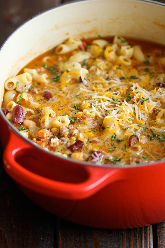 One Pot Chili Mac and Cheese - Two favorite comfort foods come together in this easy, 30 min one-pot meal that the whole family will love!