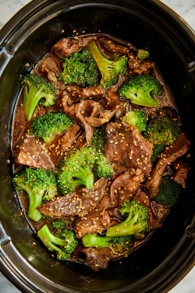 Slow Cooker Beef and Broccoli - A Chinese take-out favorite that can be made right in the slow cooker. It doesn't get easier than that!