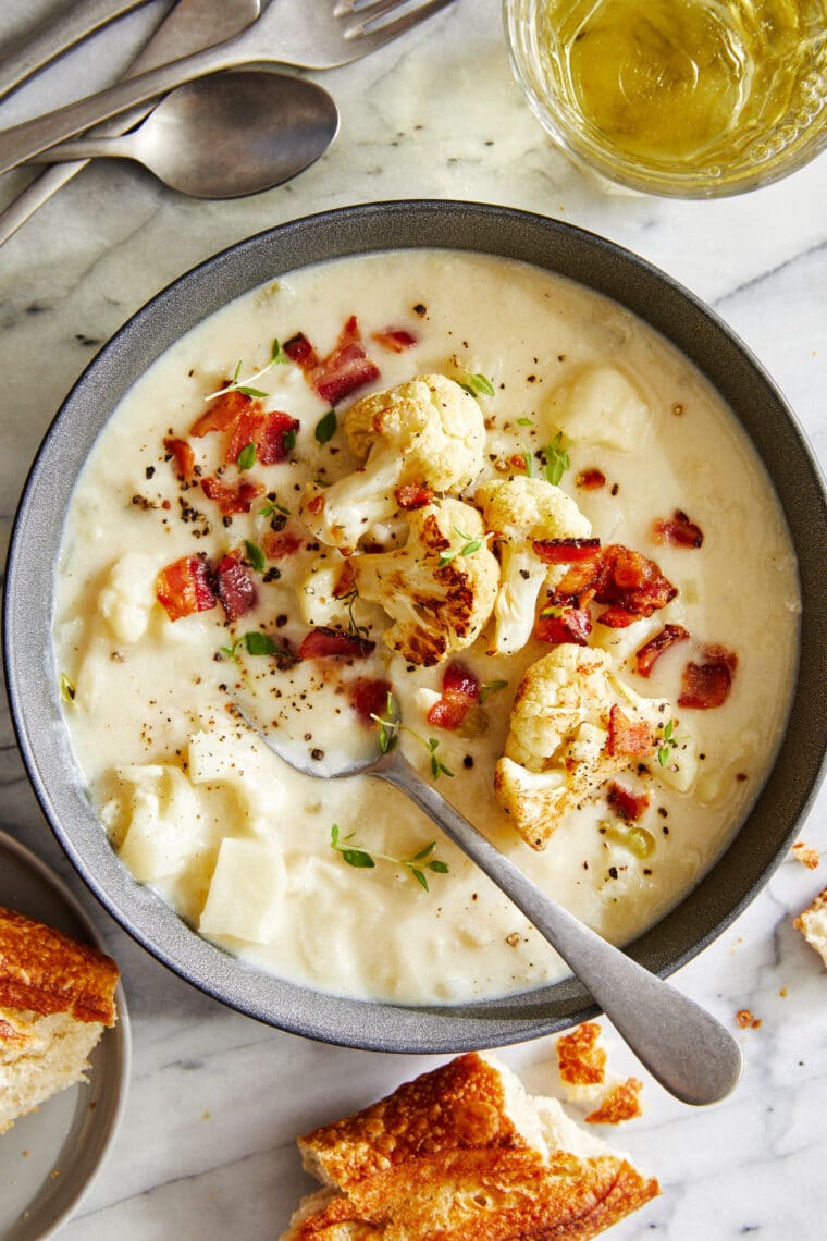 Cauliflower Chowder - A creamy, low carb, hearty and cozy soup, loaded with so many good-for-you veggies. Perfect for those chilly nights!