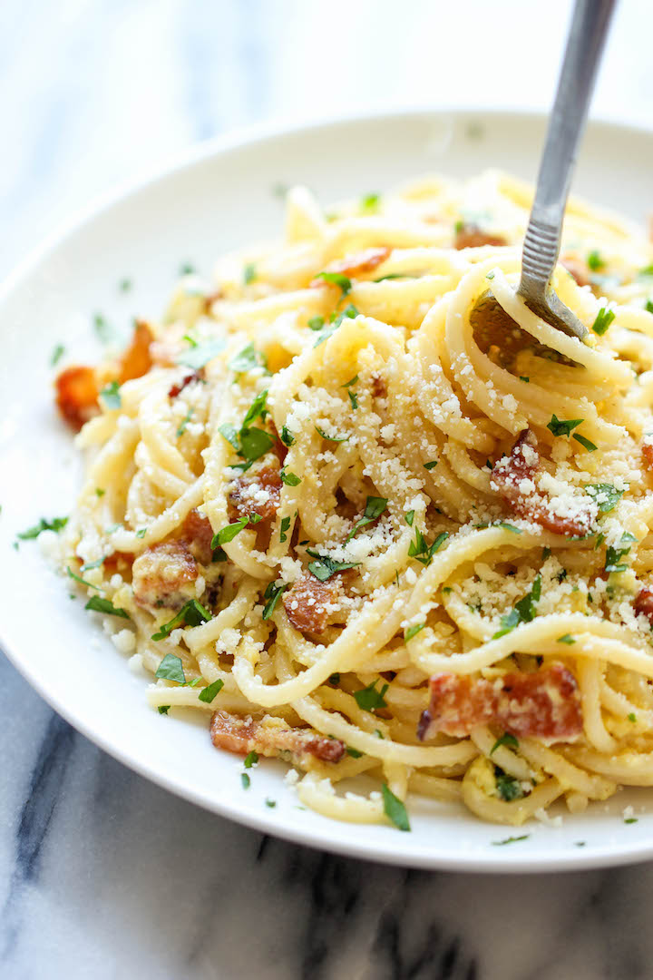 spaghetti carbonera with bacon and cheese, see more at http://homemaderecipes.com/uncategorized/10-easy-recipes-leftovers