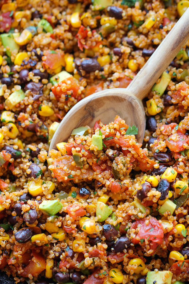 One Pan Mexican Quinoa - Wonderfully light, healthy and nutritious. And it is so easy to make - even the quinoa is cooked right in the pan!