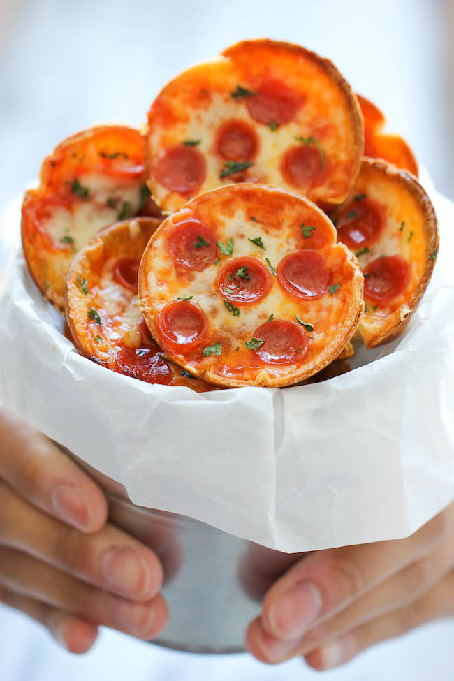 Mini Deep Dish Pizzas - Damn Delicious