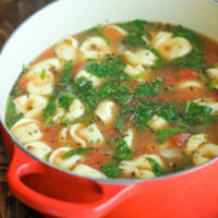 Spinach Tomato Tortellini Soup