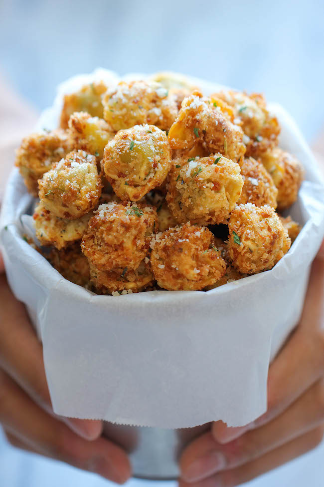 Parmesan Tortellini Bites - Crisp, crunchy, parmesan-loaded tortellini bites – so good, you won’t be able to stop eating these!
