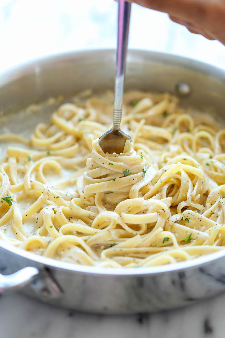 One Pot Garlic Parmesan Pasta, see more at http://homemaderecipes.com/cooking-101/14-easy-pasta-recipes/