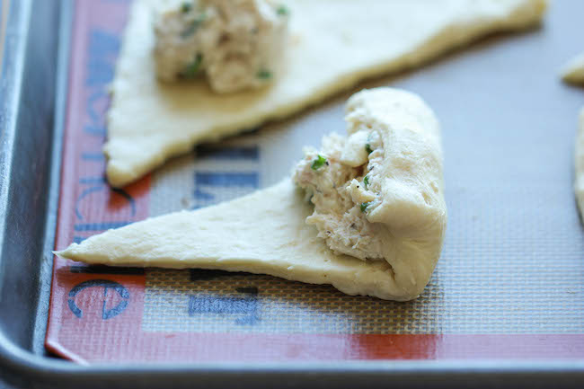Chicken Alfredo Roll Ups - The easiest, no-fuss chicken alfredo you will ever make, conveniently stuffed in the butteriest roll ever!