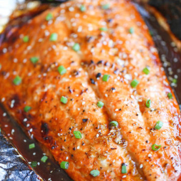 Asian Salmon in Foil - Damn Delicious