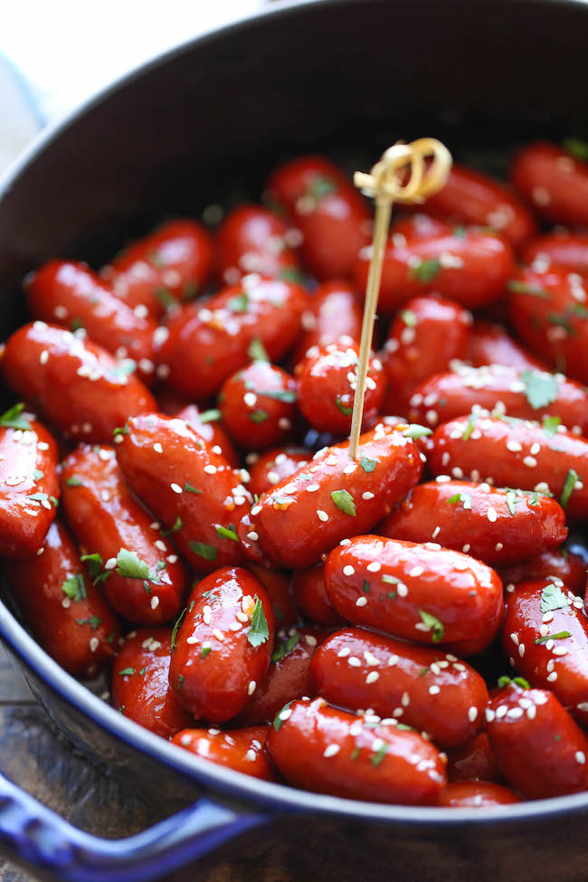Honey Garlic Little Smokies - Easy peasy, fool-proof cocktail sausages that are amazingly sweet and savory, and of course, completely irresistible!