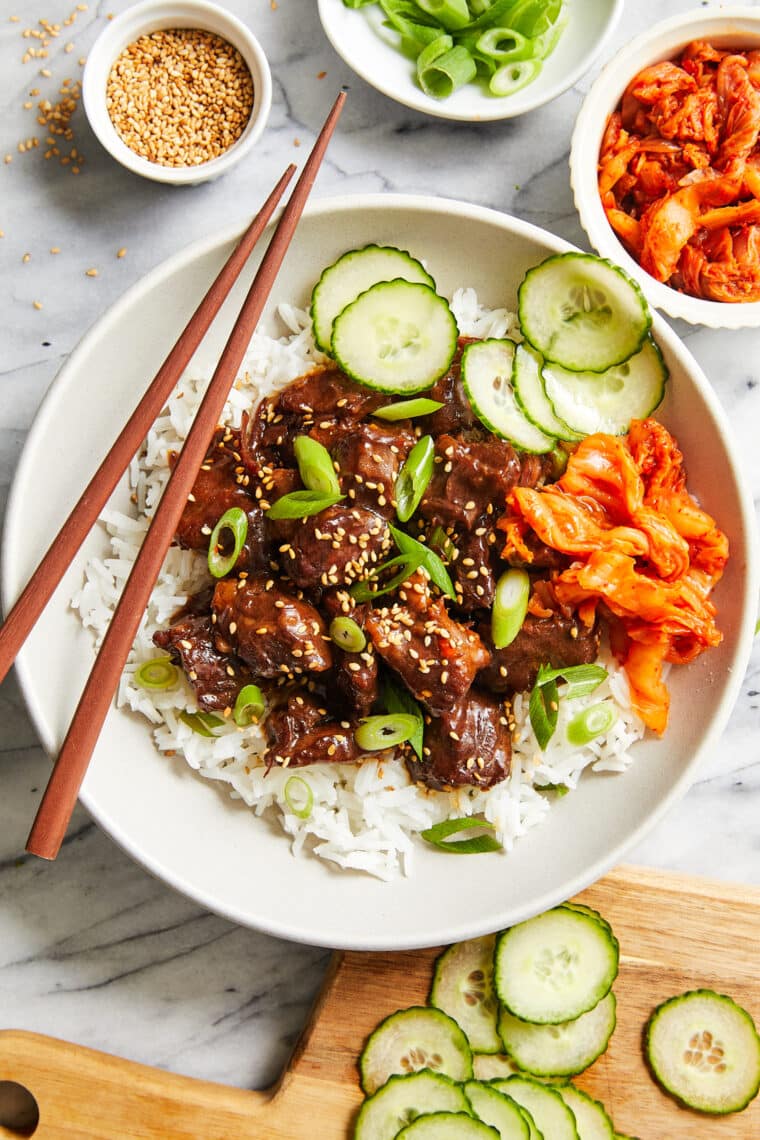 Slow Cooker Korean Beef - Amazingly tender, melt-in-your-mouth Korean beef easily made right in the crockpot - 10 min prep! So easy, so good.