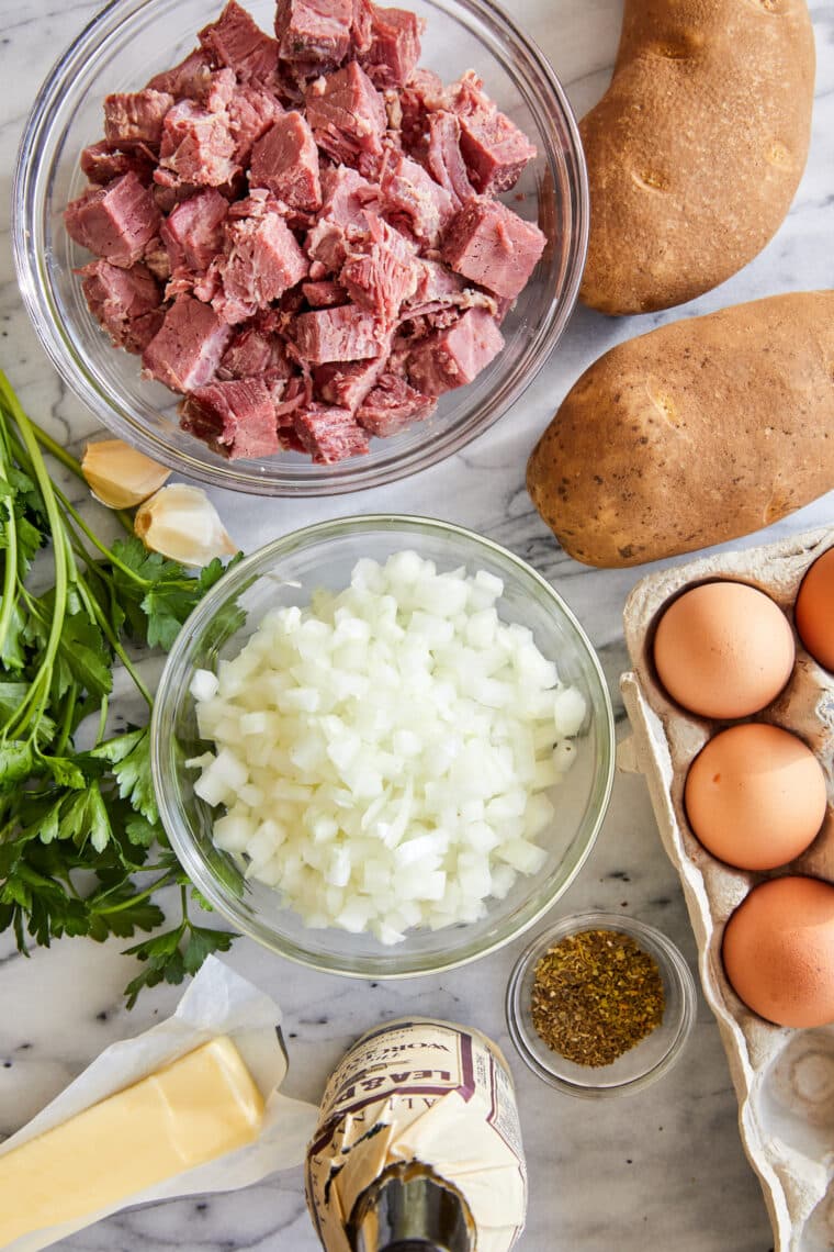 Corned Beef Hash - The most amazing no-fuss hash with roasted potatoes for that extra crispness. So good you'll want this all year long!