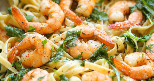 Garlic Butter Shrimp Pasta - Damn Delicious