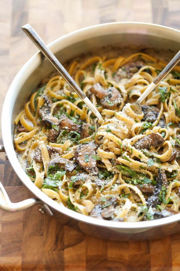 Creamy Mushroom Fettuccine Damn Delicious