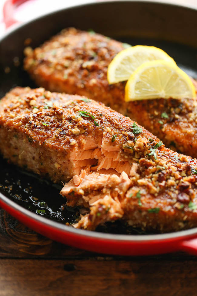Pecan Crusted Salmon with Lemon Glaze - An epic crunchy pecan crust that comes together in just 5 min - easy peasy. And the lemon glaze is to die for!