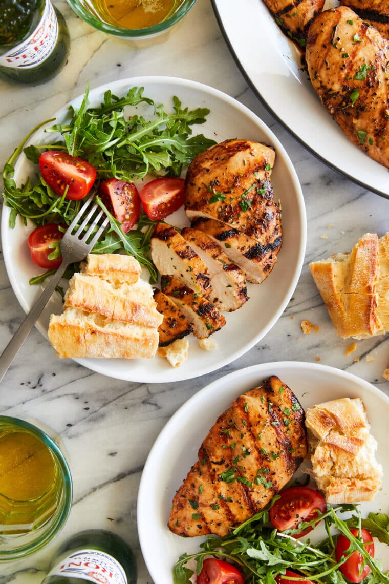 Easy Grilled Chicken - The best marinade ever! No-fuss and packed with so much flavor. You won't need another grilled chicken recipe again!