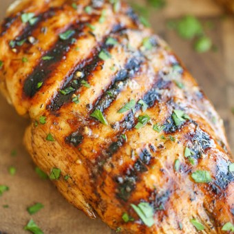 Easy Grilled Chicken - Damn Delicious