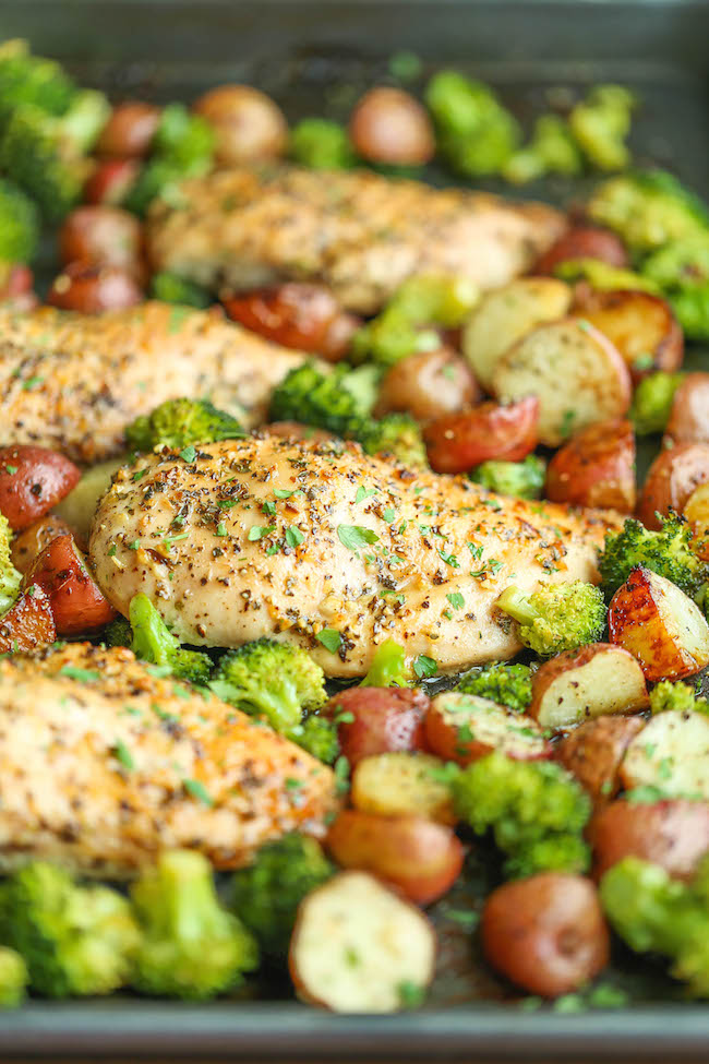 One Pan Honey Garlic Chicken and Veggies - Damn Delicious