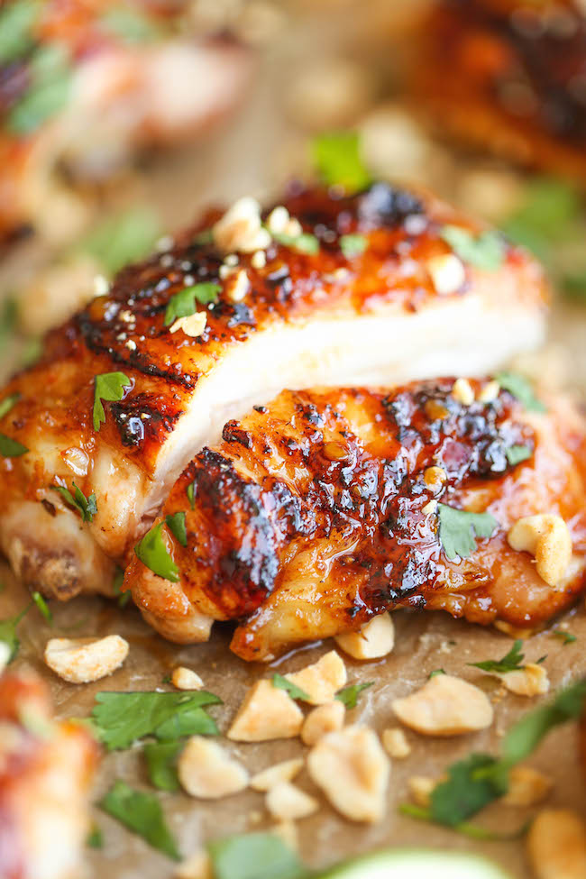 Easy Thai Chicken - So sticky, so tender, so moist and just packed with so much flavor. And it's an easy peasy weeknight meal, made in 30 min or less!