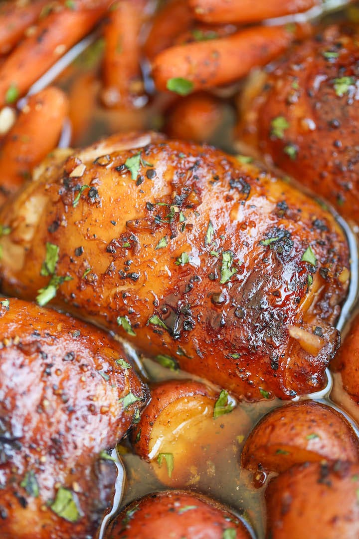 Slow Cooker Honey Garlic Chicken and Veggies - Damn Delicious