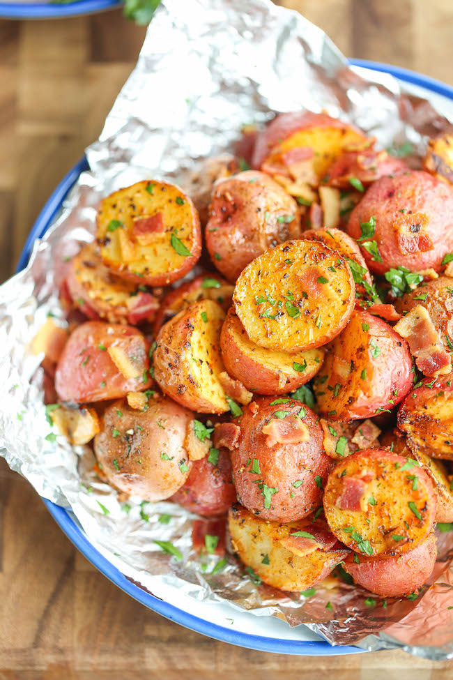 Potato and Bacon Foil Packets - Flavor-packed potato bites with bacon crumbles baked (or grilled) to absolute perfection with zero clean-up! How easy!