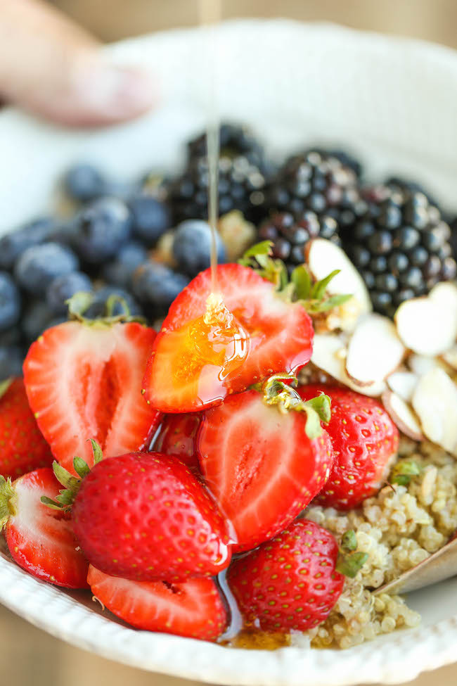 Berry Quinoa Power Bowls - Start your mornings off right with these superfood power bowls, loaded with fresh berries and a drizzle of honey. Quick and easy!