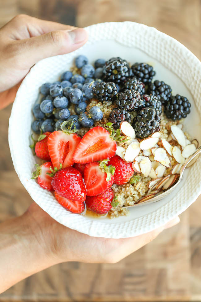 Berry Quinoa Power Bowls - Start your mornings off right with these superfood power bowls, loaded with fresh berries and a drizzle of honey. Quick and easy!