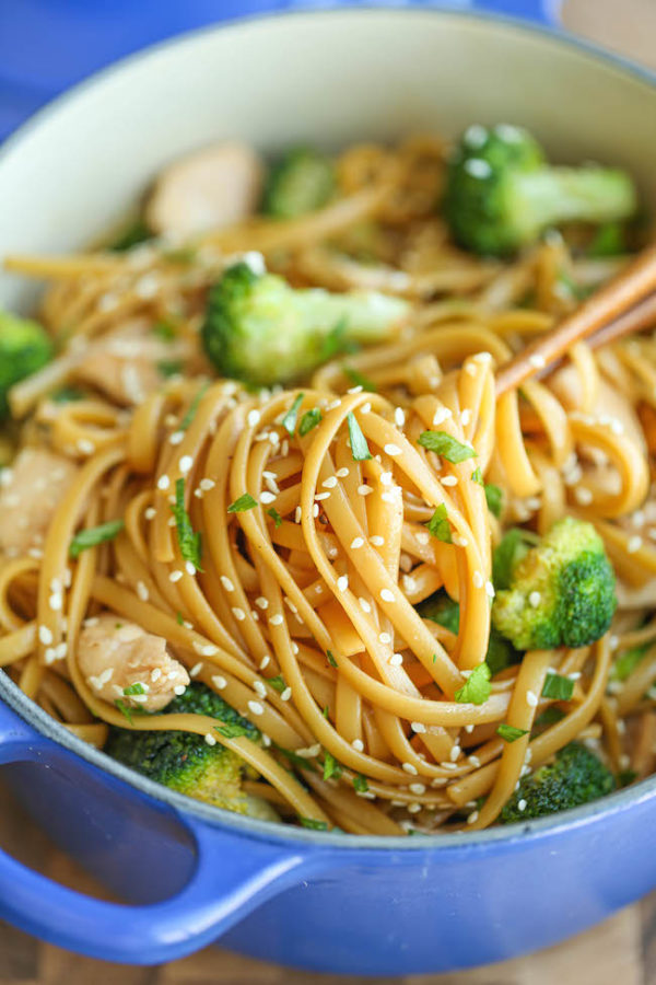 Quick Chicken And Broccoli Stir Fry - Damn Delicious