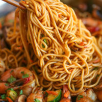 Asian Garlic Noodles Image 1